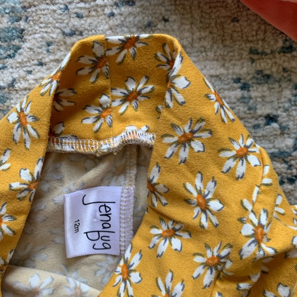 Jenna Bug shortie bundle - Picture 2 of 3